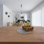 Villa Luce