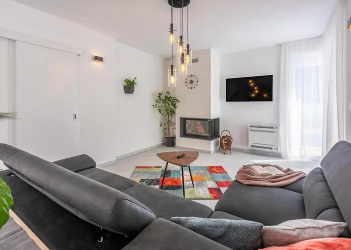 Vila Luce Grizane-Belgrad